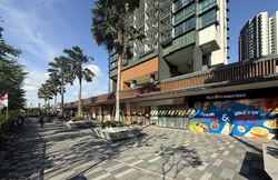 Normanton Park (D5), Retail #465582971